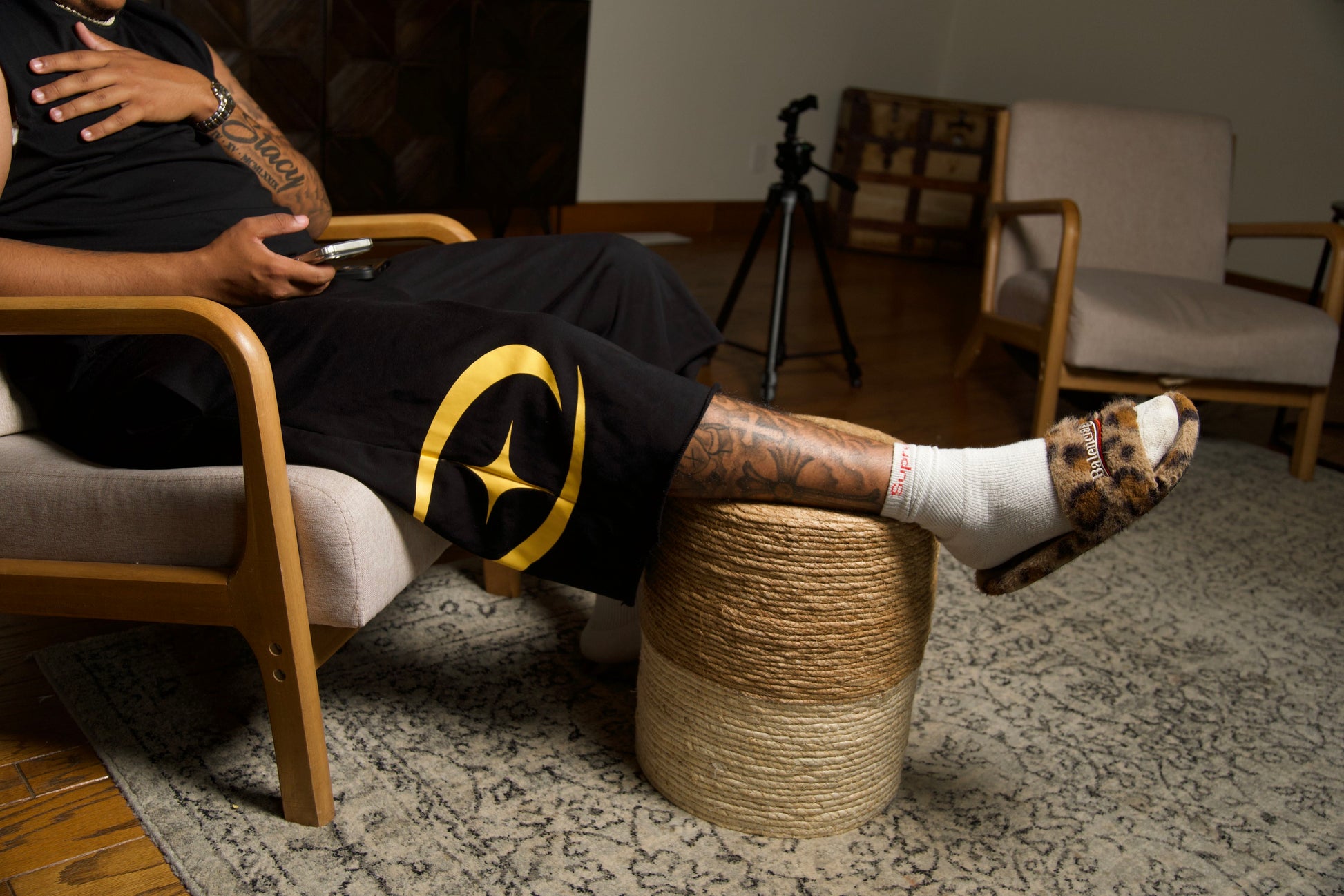 "DON'T DRAFT ME" Capris